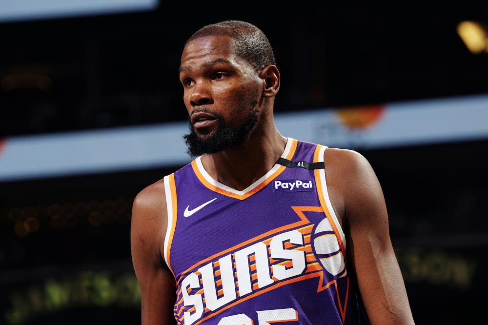 足球比赛中 足球比赛中