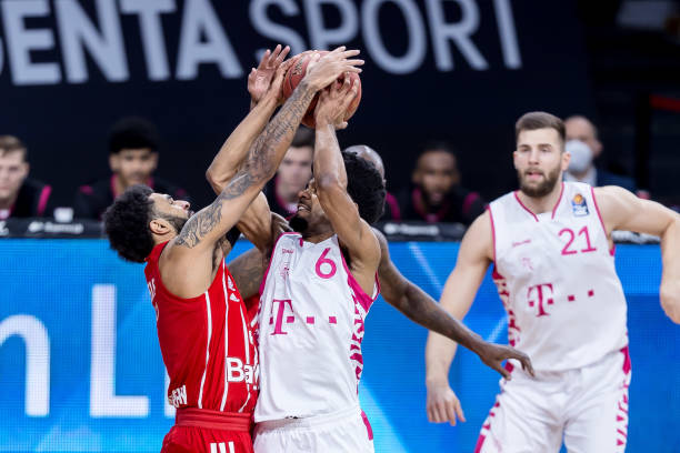 年带领球队 年带领球队