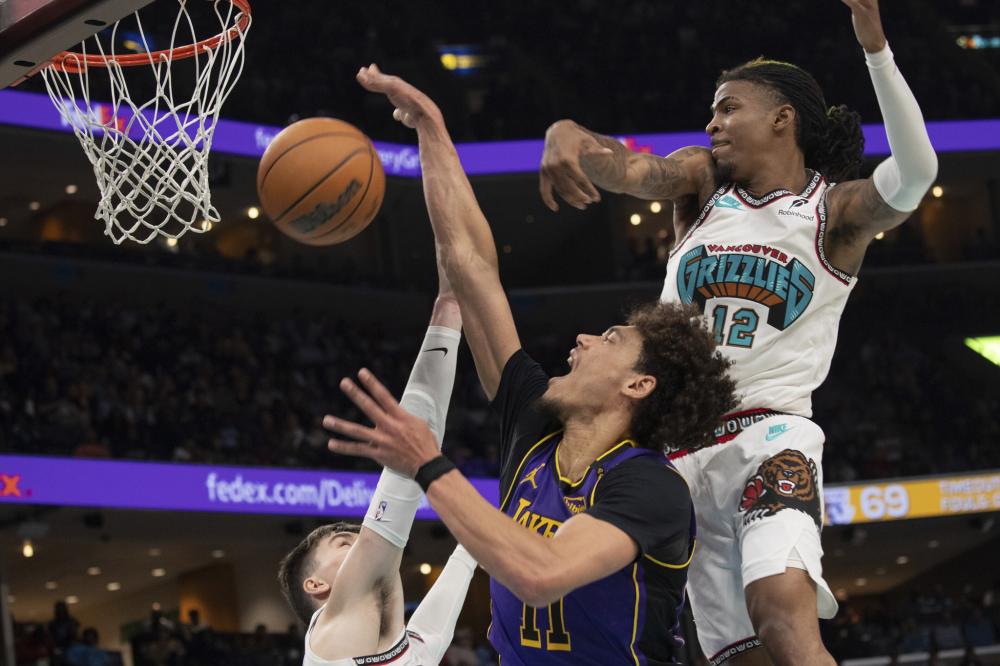 赛季的一场 赛季的一场